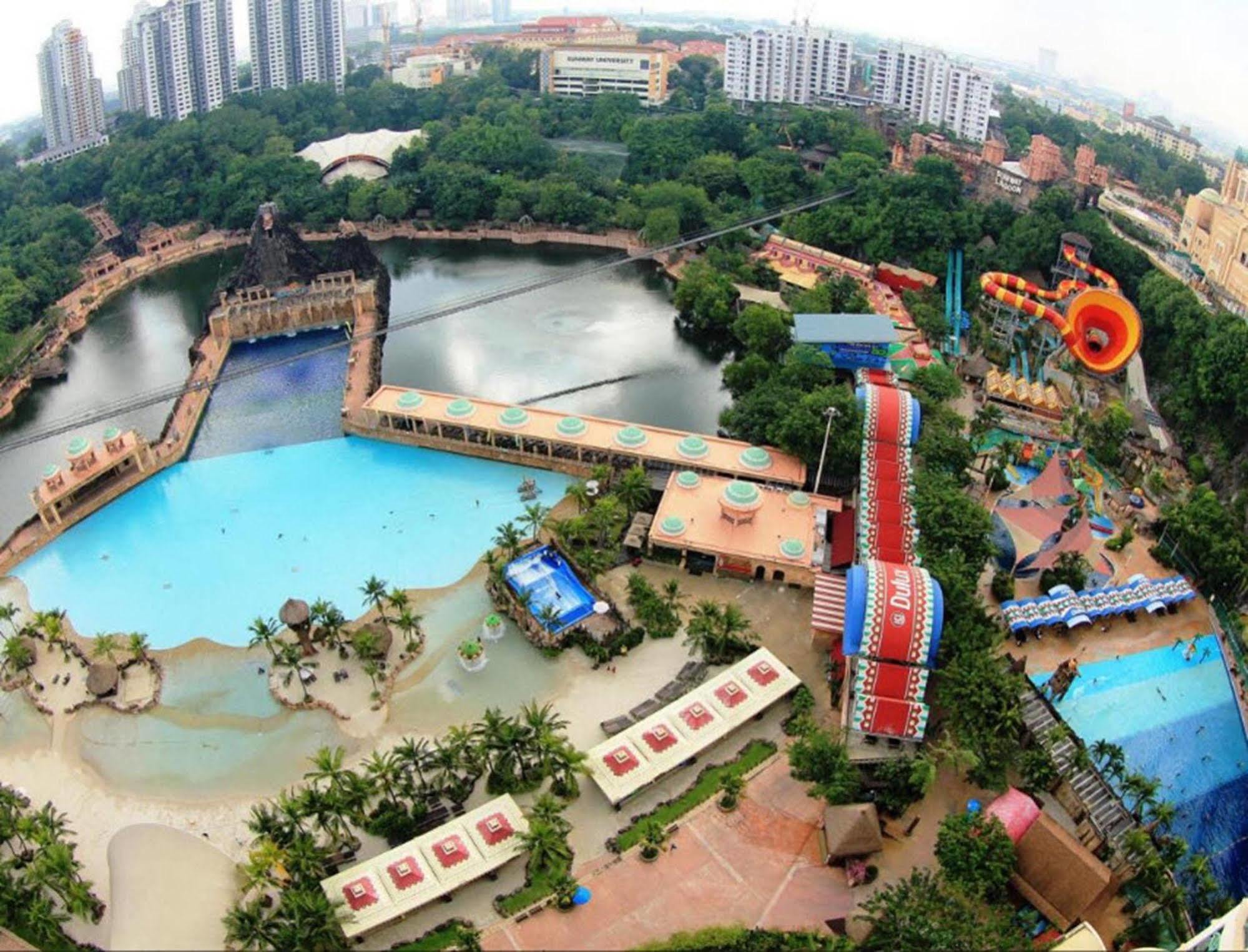 เดอะ วิลลา แอท ซันเวย์ รีสอร์ต โฮเต็ล แอนด์ สปา Hotel Kampong Penaga  ภายนอก รูปภาพ